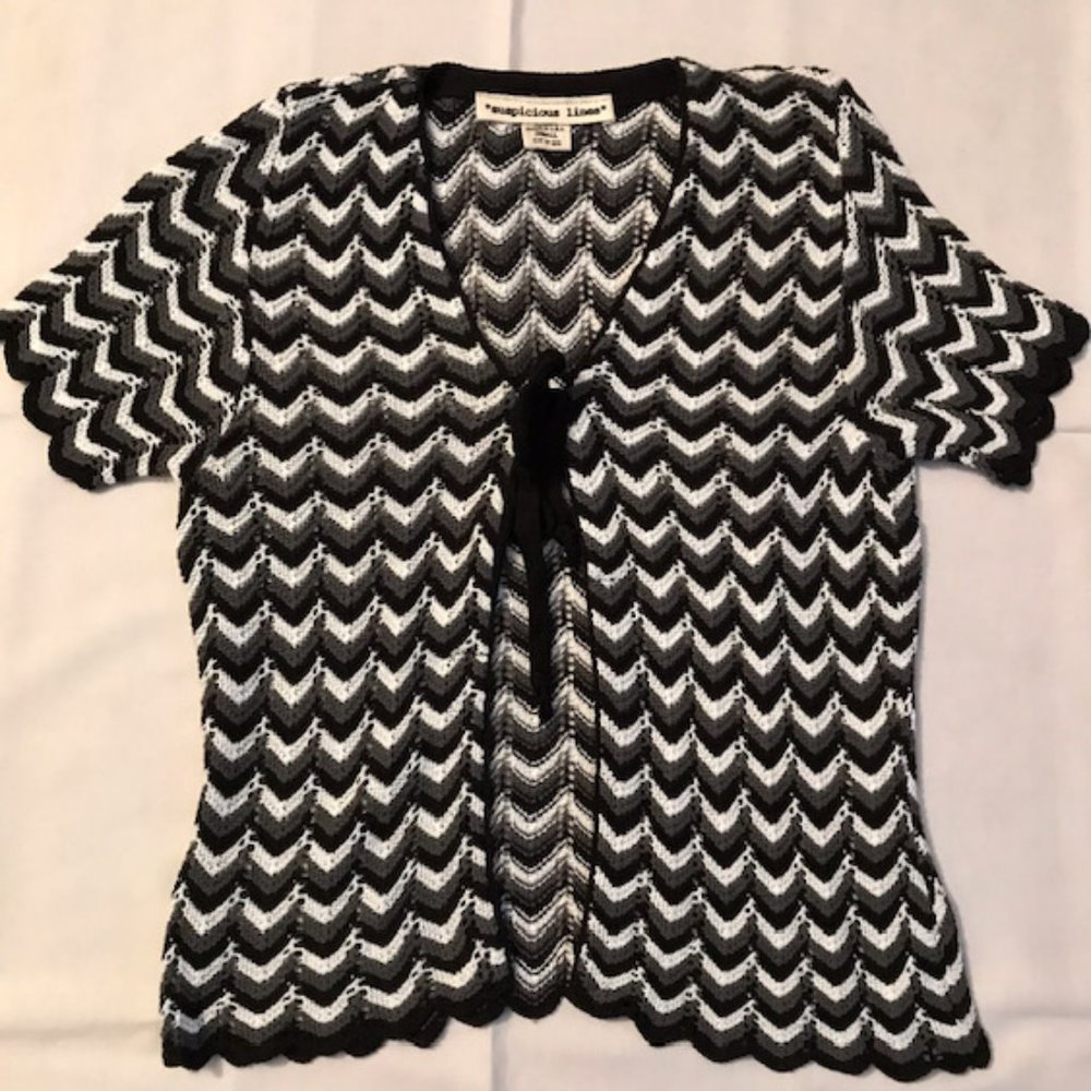 Suspicious Lines Chevron Tie-Front Cardigan